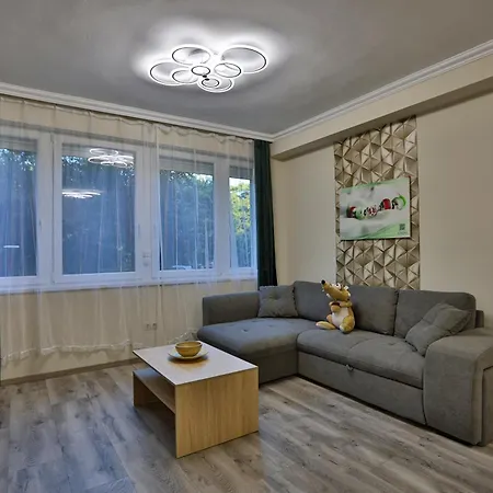 Appartement Karolina In The Silent 11th District *