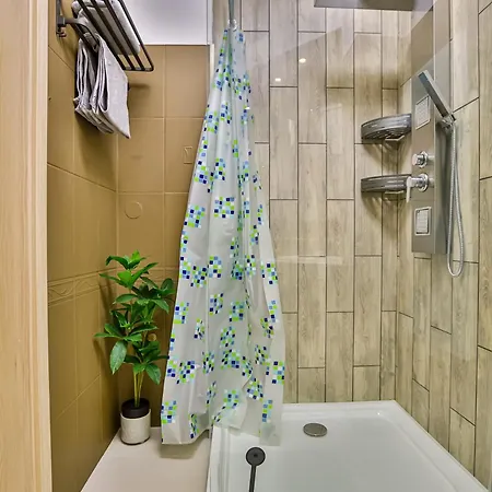 Karolina In The Silent 11th District Apartman Budapest